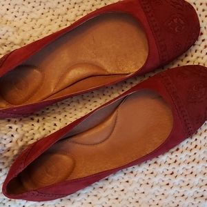 Nurture Womens Adalin Maroon Leather Round Toe Slip On Ballet Flats Size 7 M
